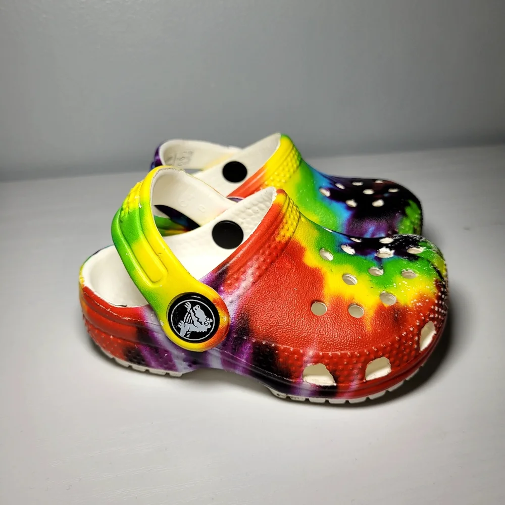 Crocs Baby Girl’s Rainbow Tie-Dyed Slip On Shoe Toddler Size 4